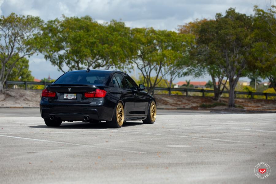  BMW 335i Sedan on Vossen Wheels (CL-107) 2017 года  (фото 17 из 30)